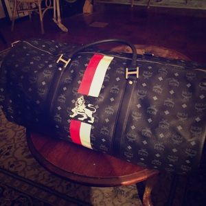 RARE MCM Black Munich Lion Duffle